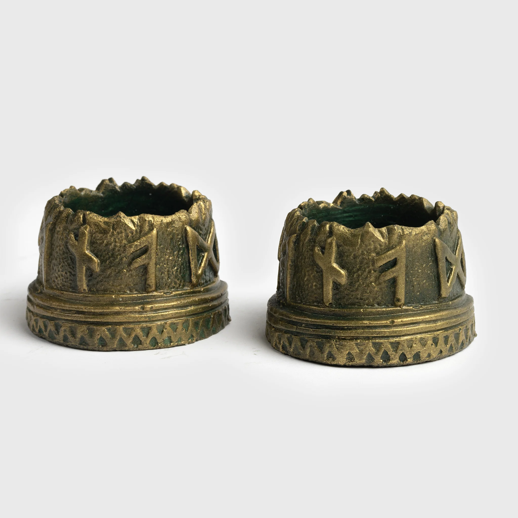 2 Tealight Holders, Valknut - Image 3