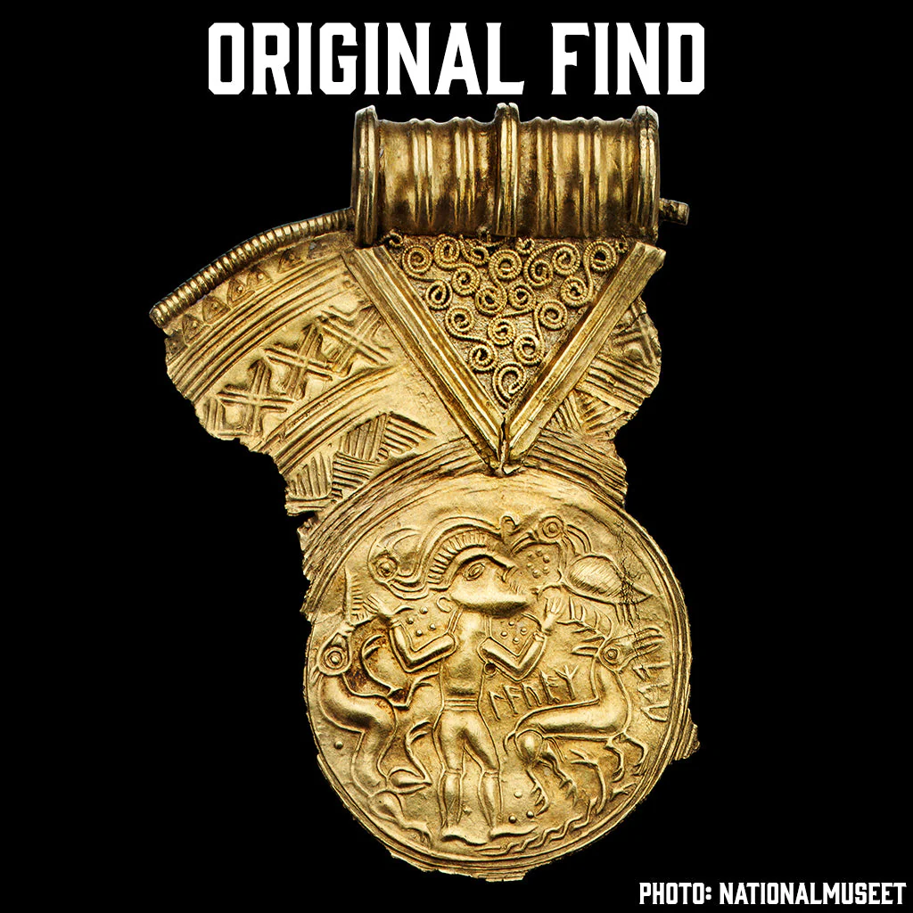 Bracteate, Laukaz Alu - Image 6