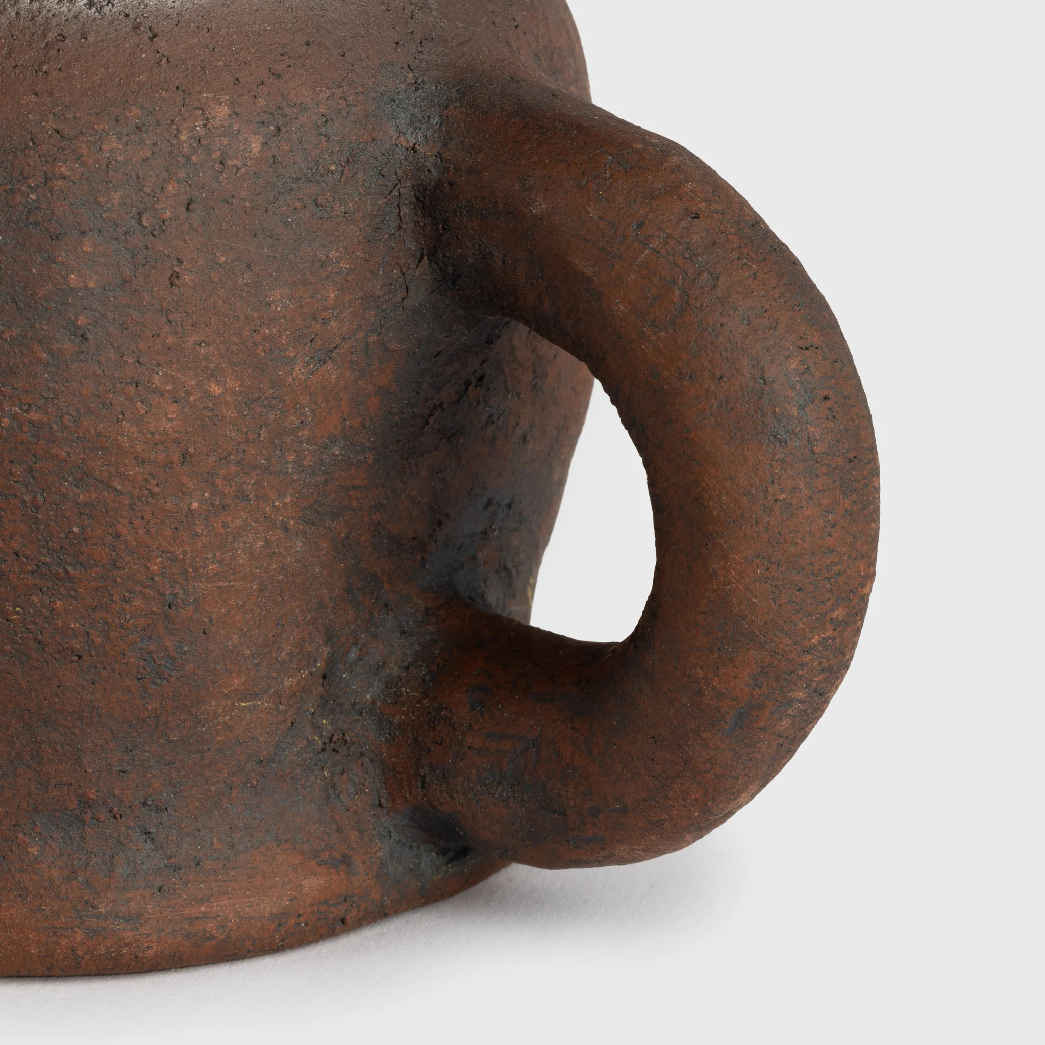 Häringe Drinking Vessel, Handmade - Image 3