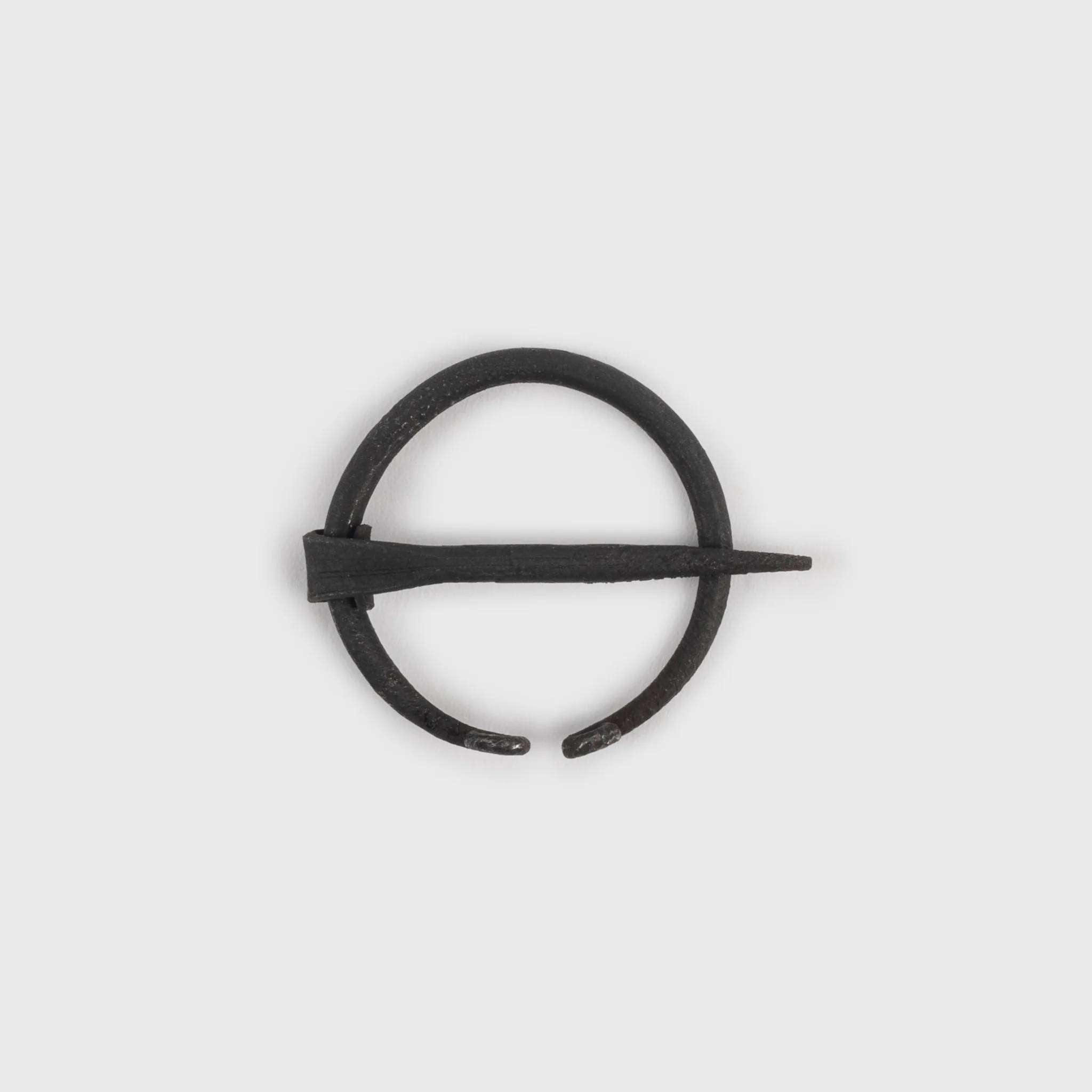 Iron Fibula, Round, 20 mm - Image 2