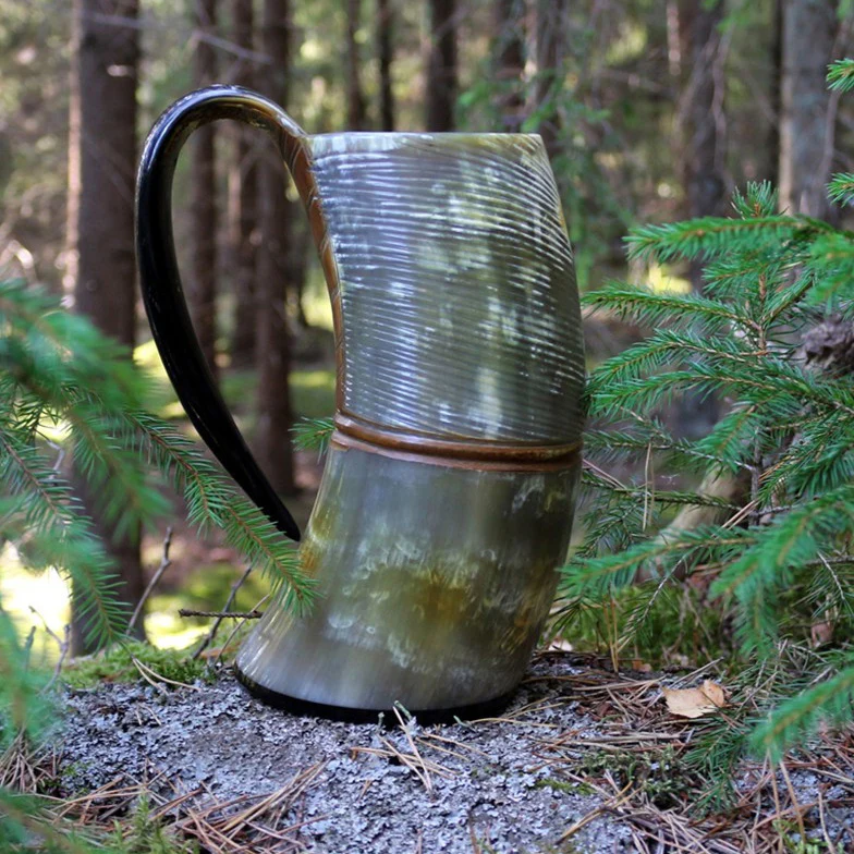 Jarl's Horn Mug, Carved - Image 3