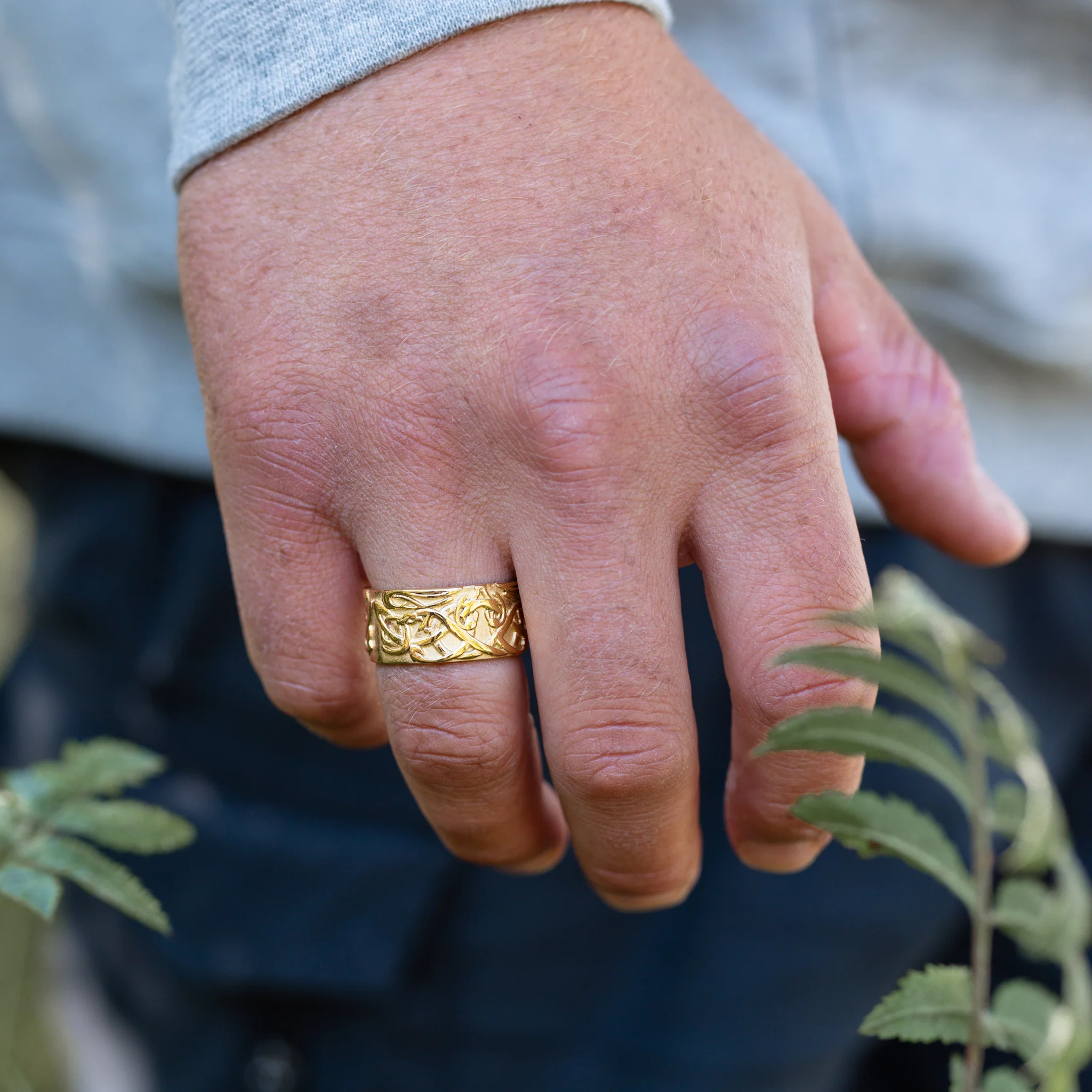 Knotwork Ring, Gold Plated - Image 3