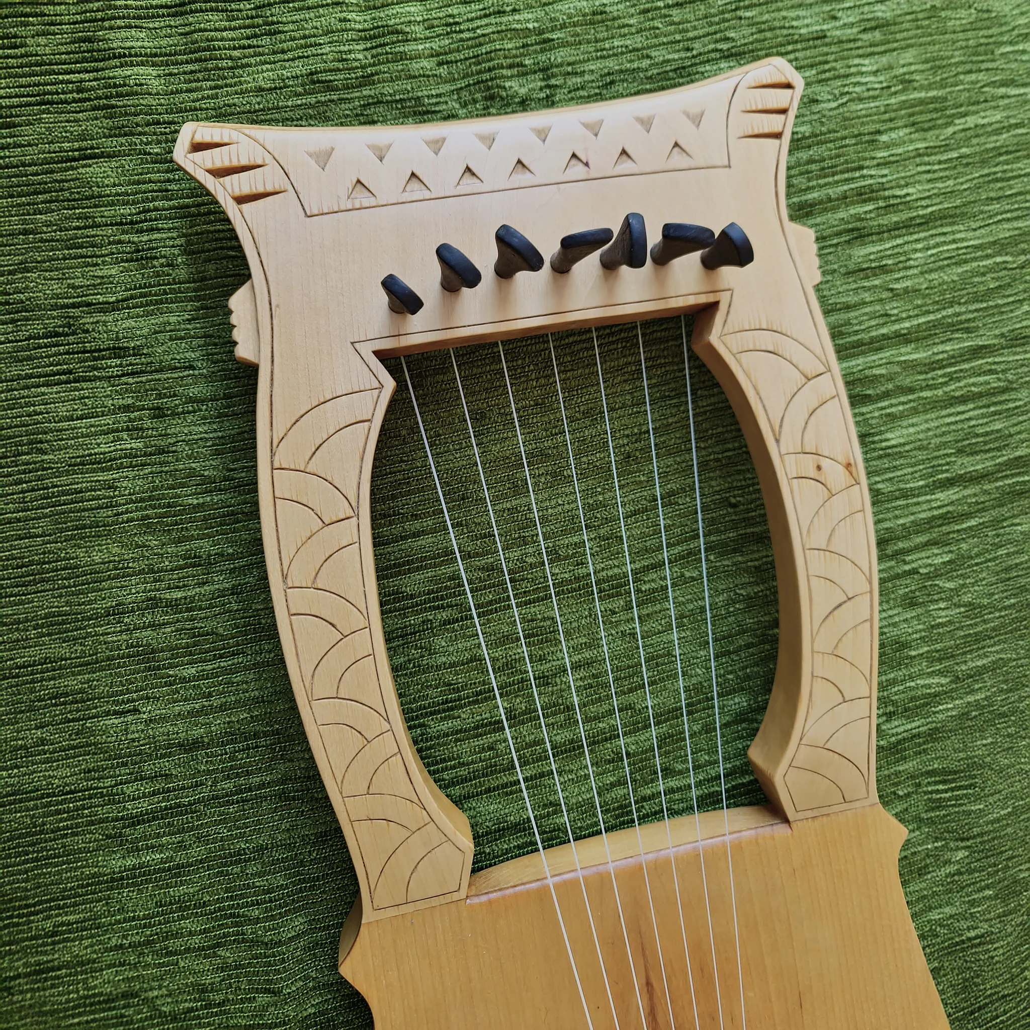 Kravik Lyre - Image 2