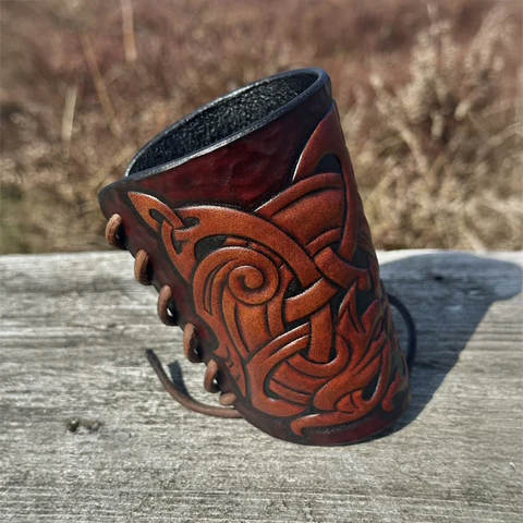 Premium Bracer, Knotwork - Image 5