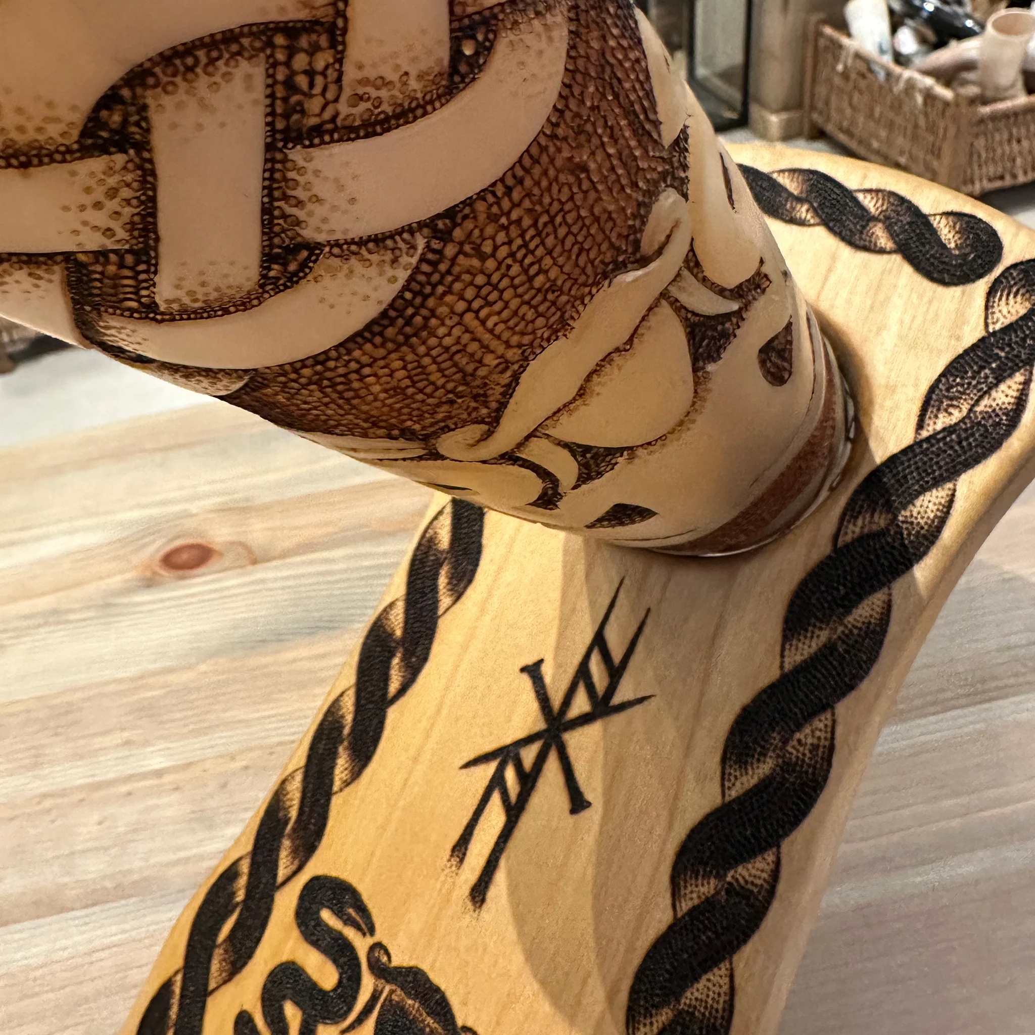 Premium Drinking Horn, Snakewitch - Image 4