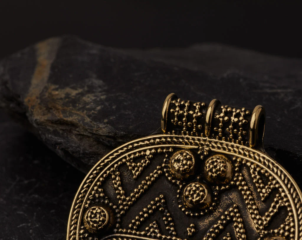 Premium Lunila Amulet, Bronze - Image 3