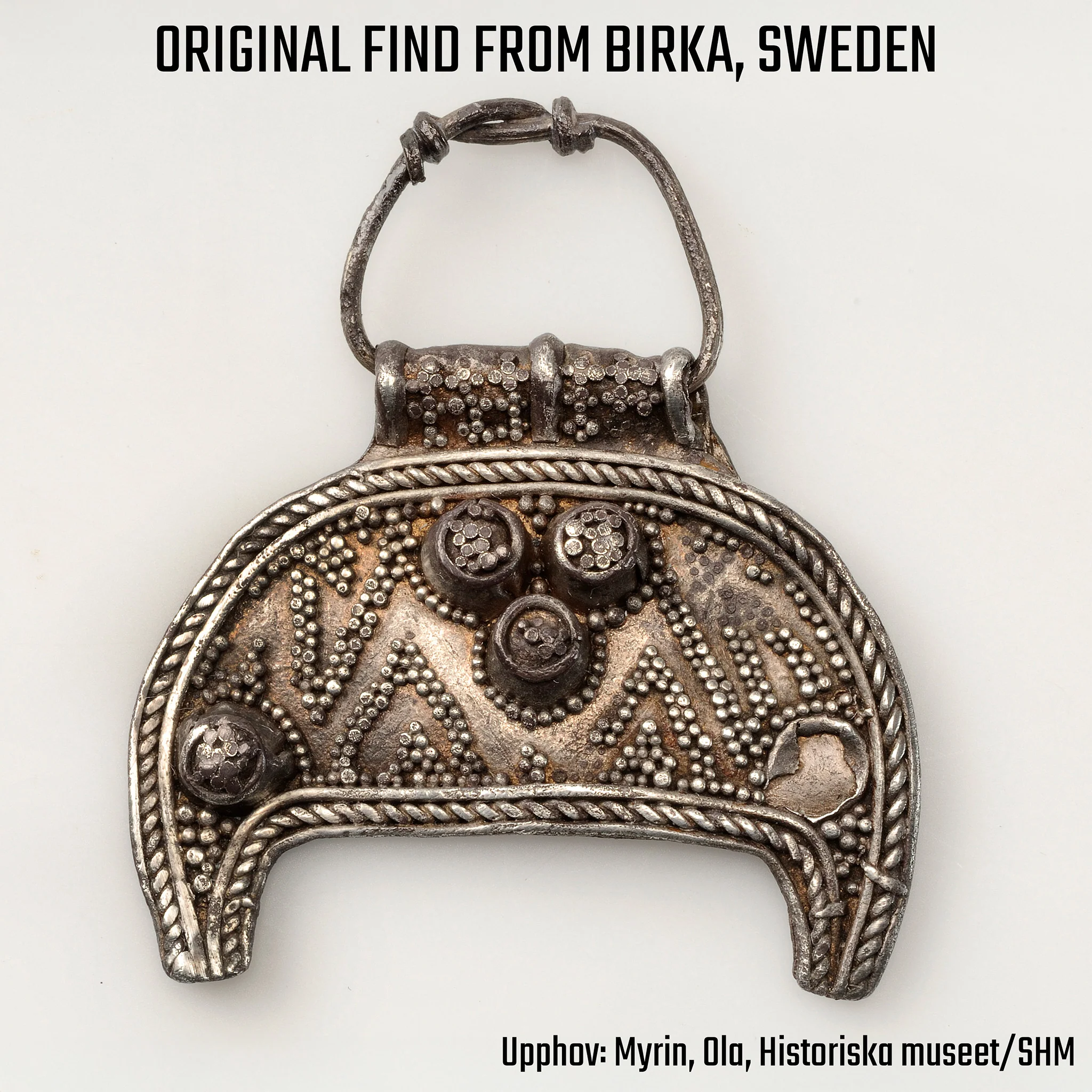 Premium Lunila Amulet, Silver - Image 5