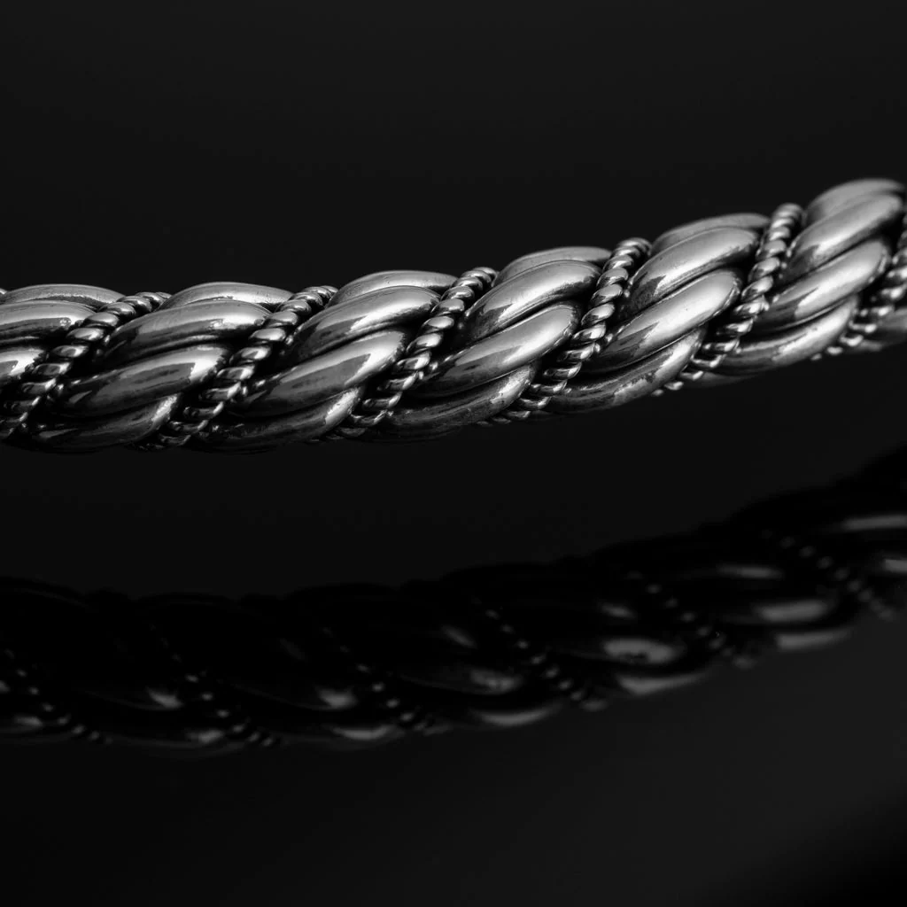 Premium Neck Ring, Silver - Image 3
