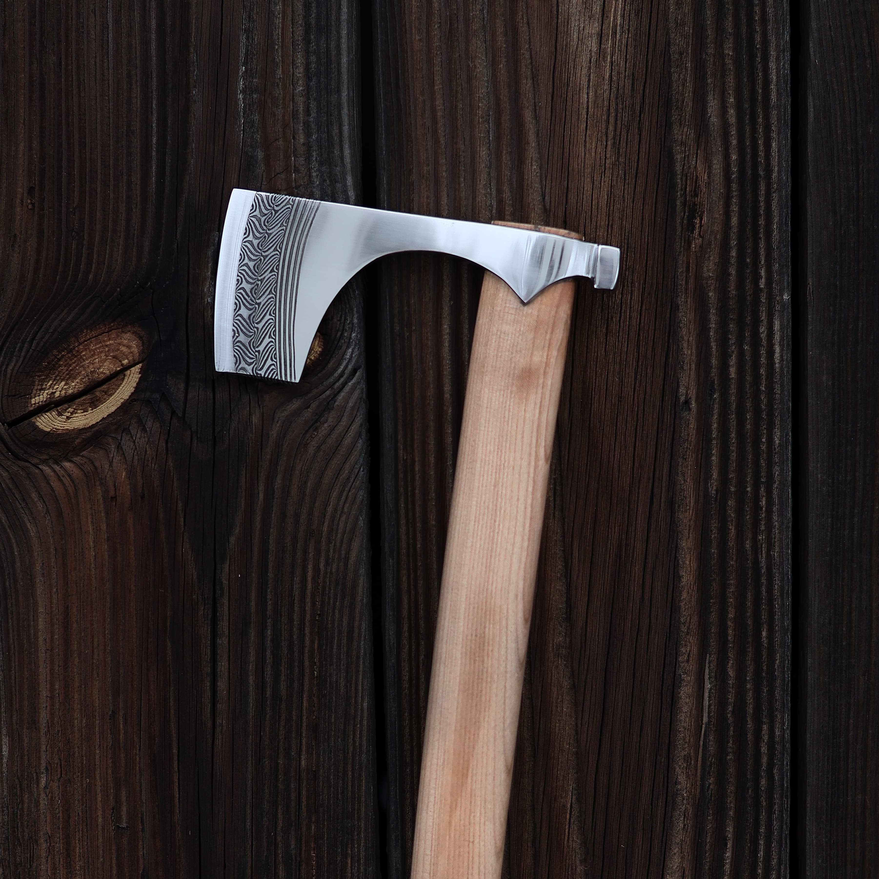 Premium Pattern-Welded Axe, Furbjärs - Image 4