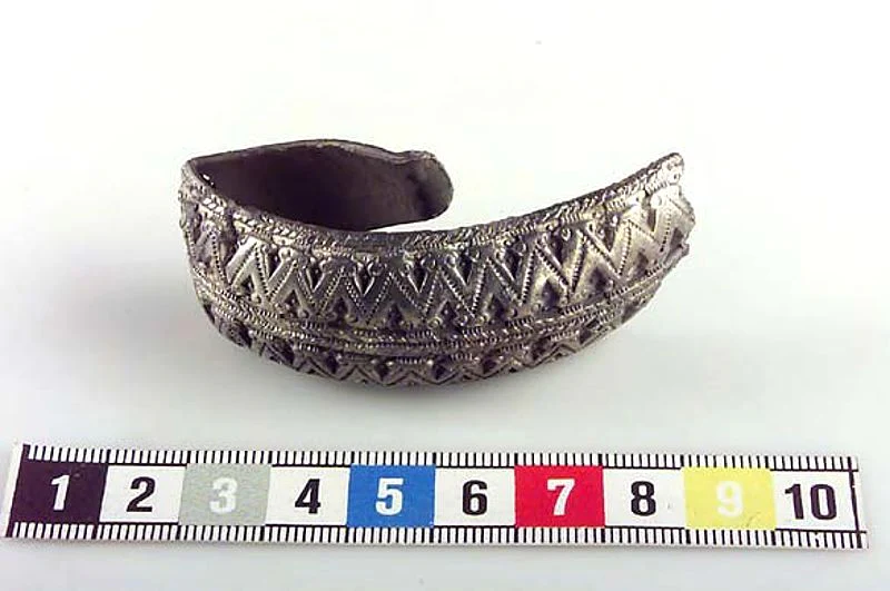 Premium Spillings Bracelet, Silver - Image 4