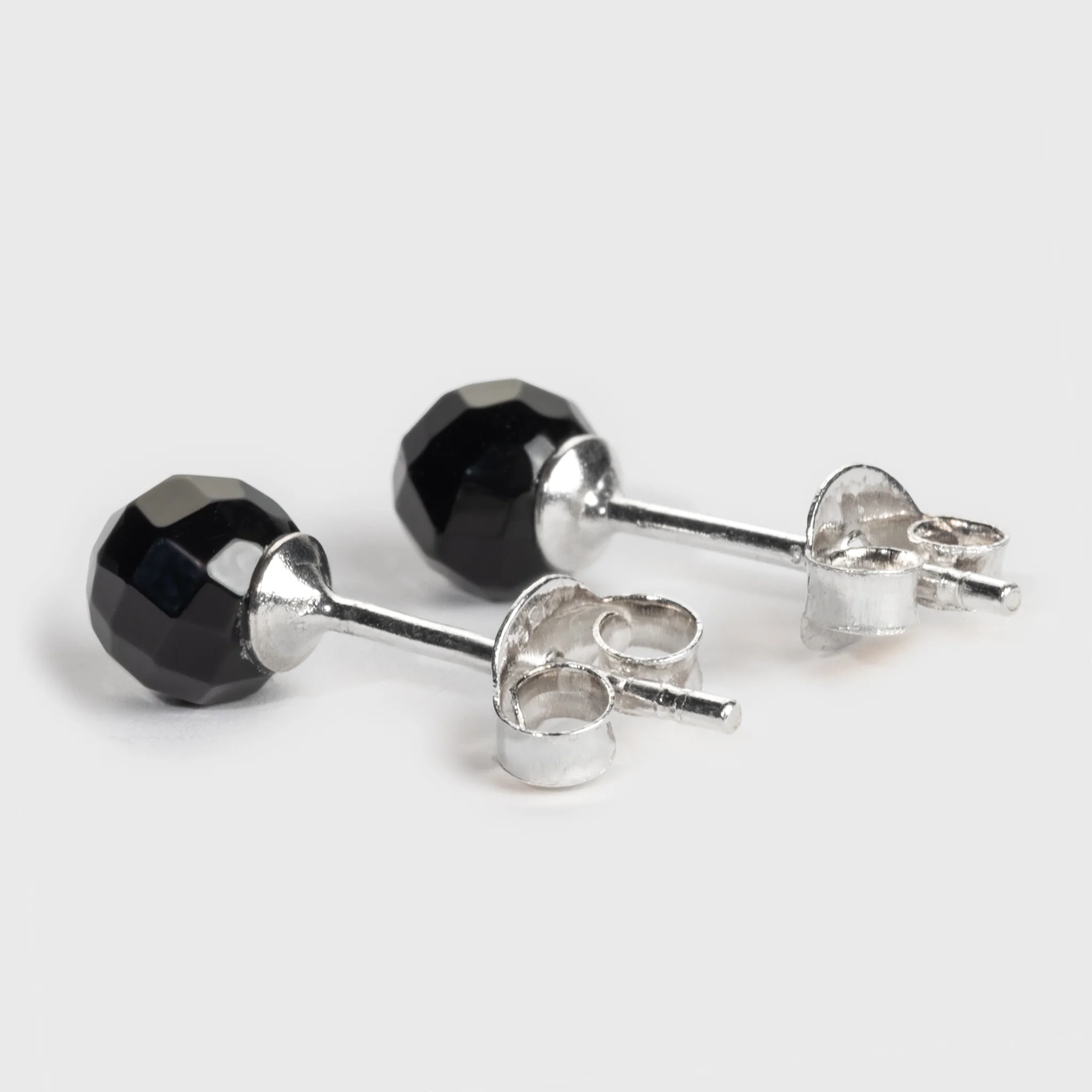 Round-Cut Black Onyx Silver Stud Earrings - Image 7