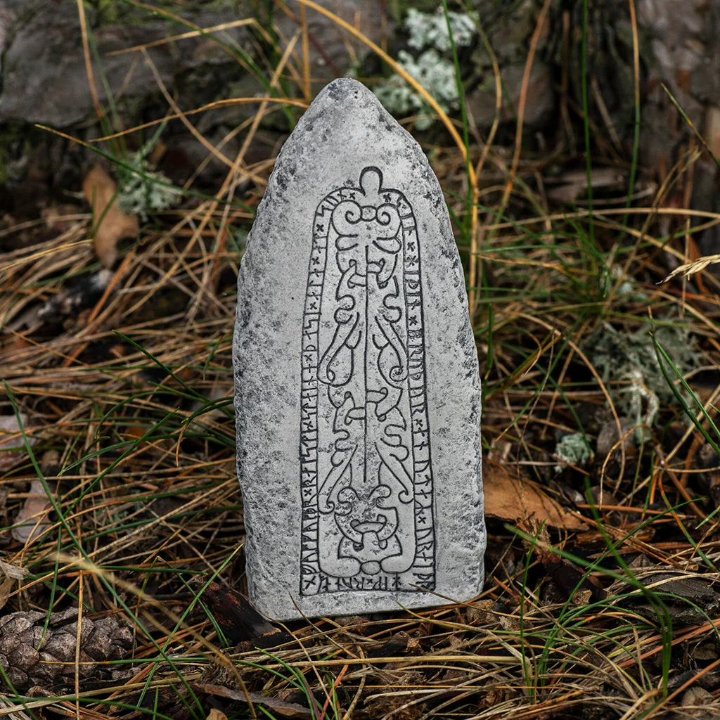 Runestone, Anundshögen