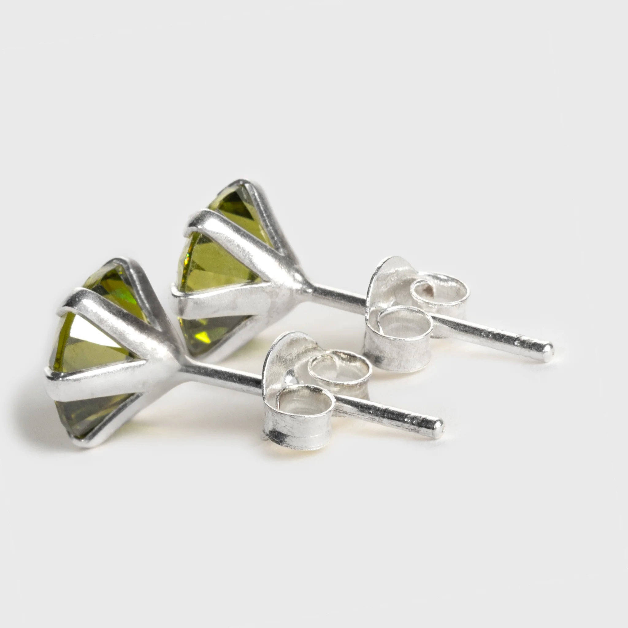 Green Zircon Silver Stud Earrings - Image 3