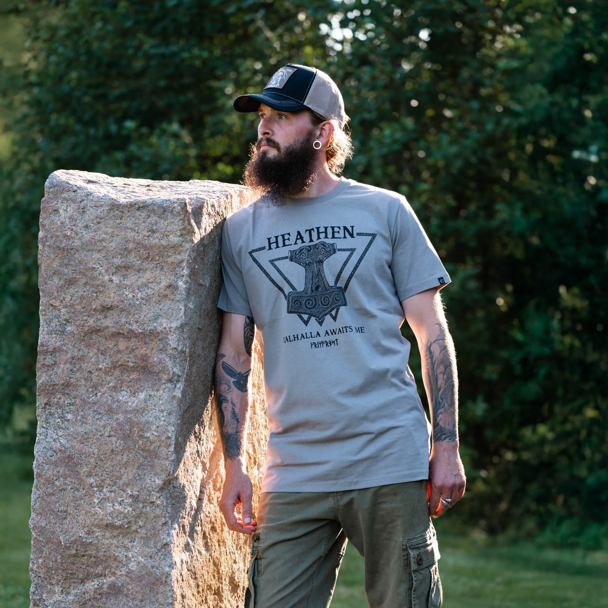Premium T-shirt, Heathen, Grey