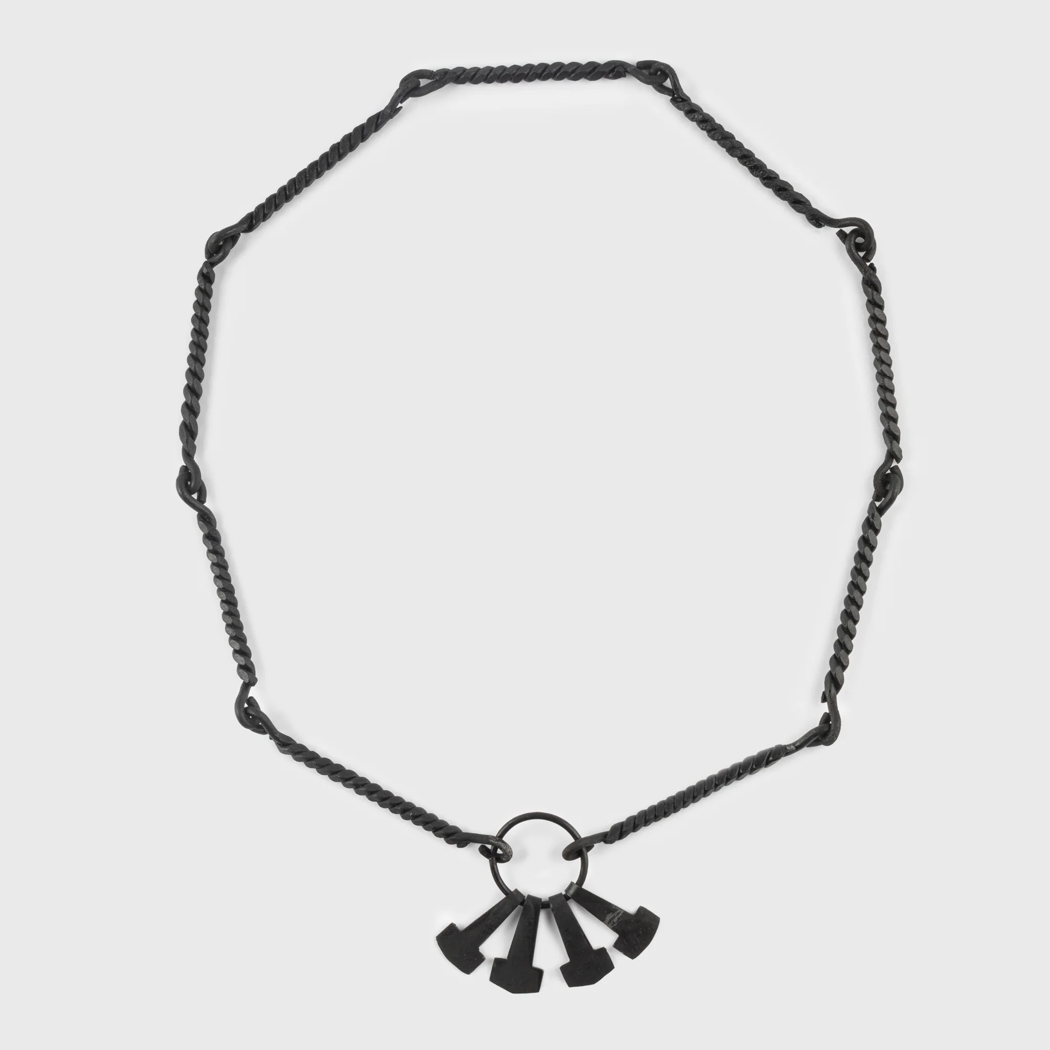 Thor's Hammer Amulet Ring - Image 2
