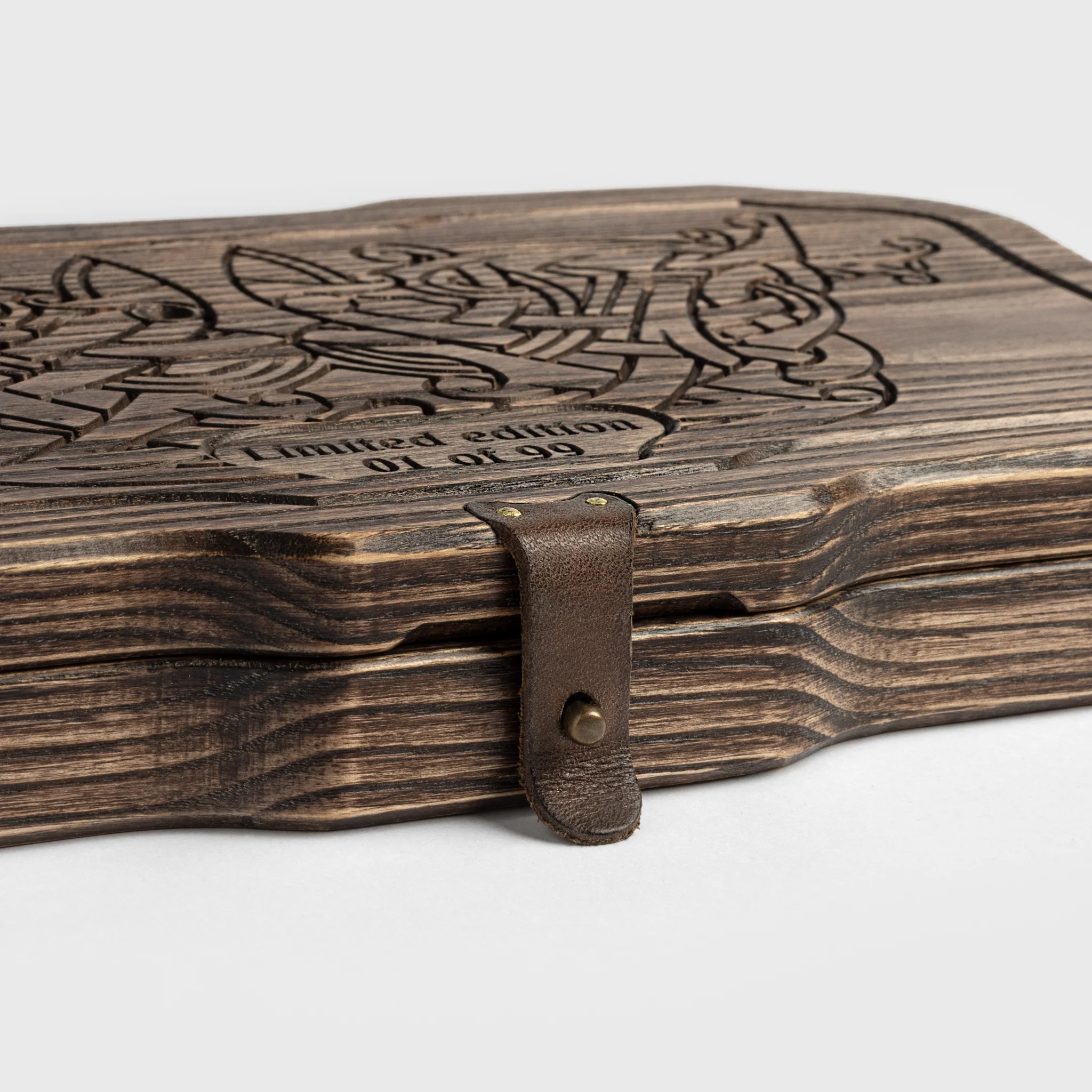 Thunderstruck Rune Set Box, Elder Futhark, Limited Edition - Image 8