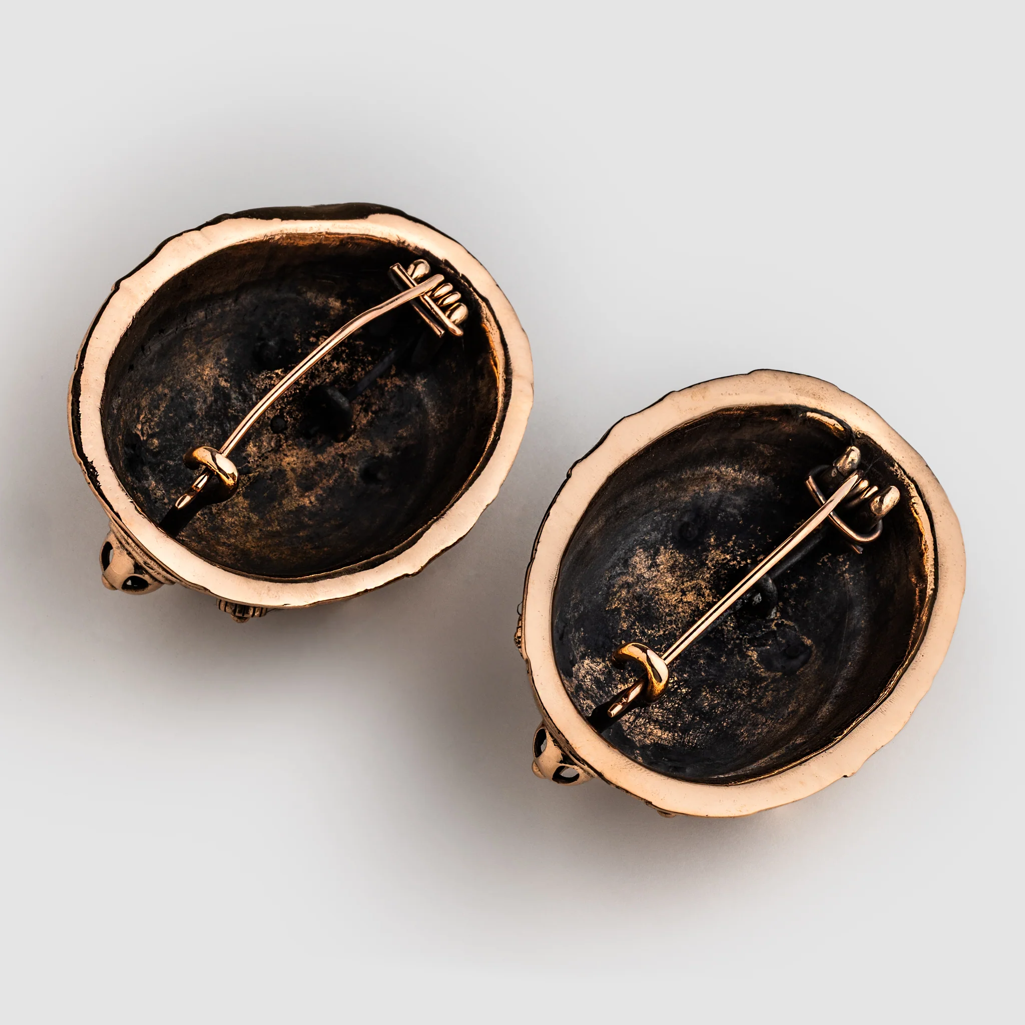 Tortoise Brooches, BJ 837, Birka - Image 3