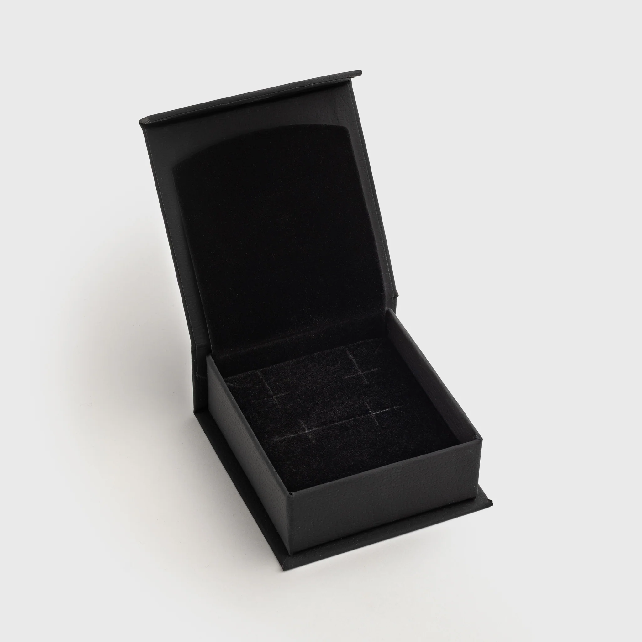 Vanadis Jewelry Box, Medium, Rose Gold - Image 2