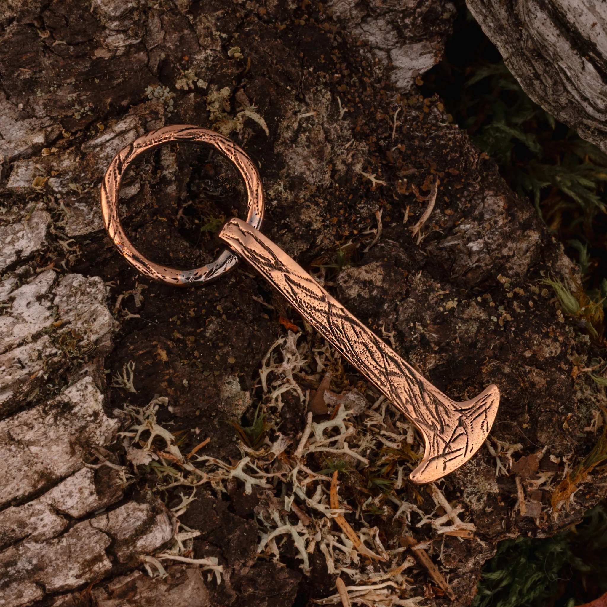 Vatnsdalur Thor’s Hammer, Bronze