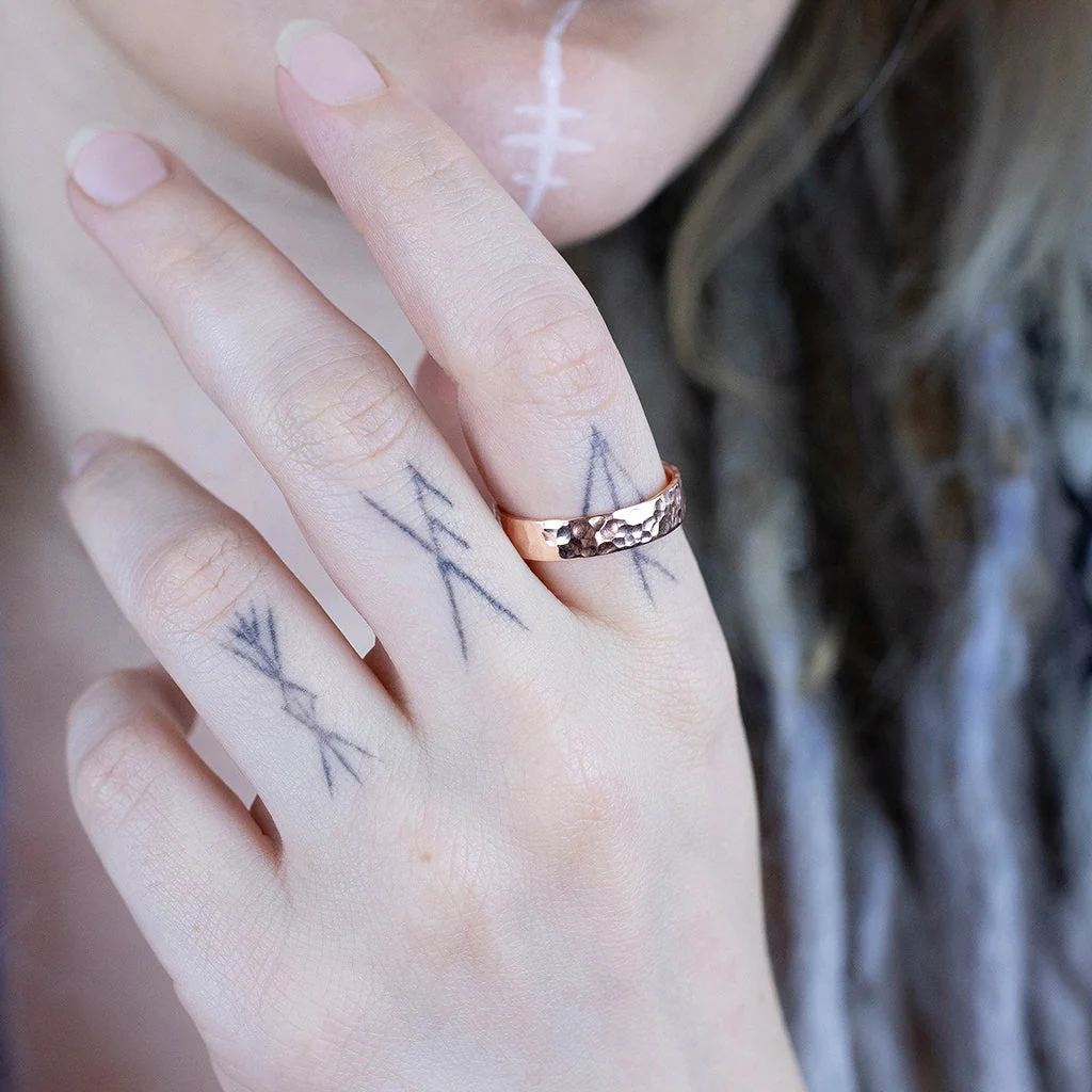 Vigi Ring, Rose Gold - Image 2