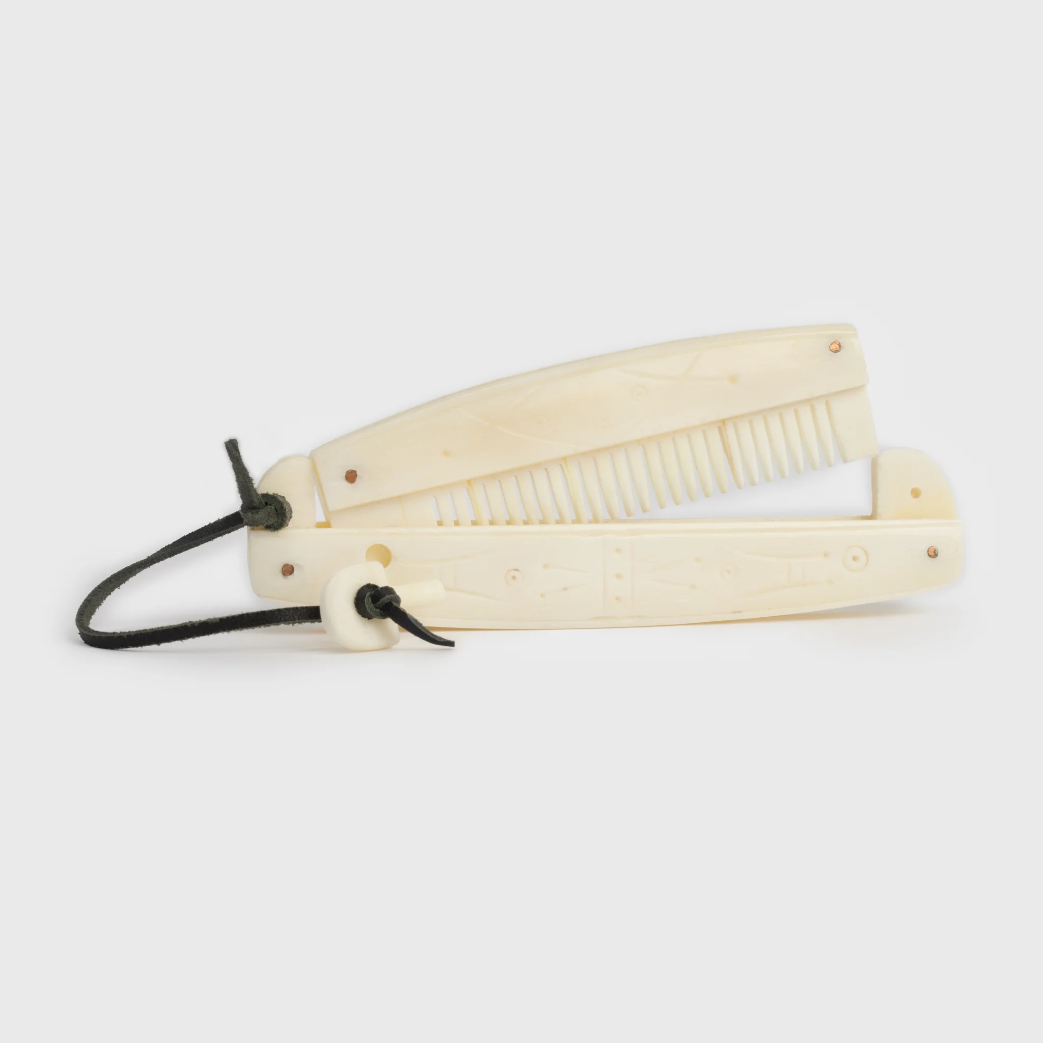 Viking Cased Comb, Bone - Image 3
