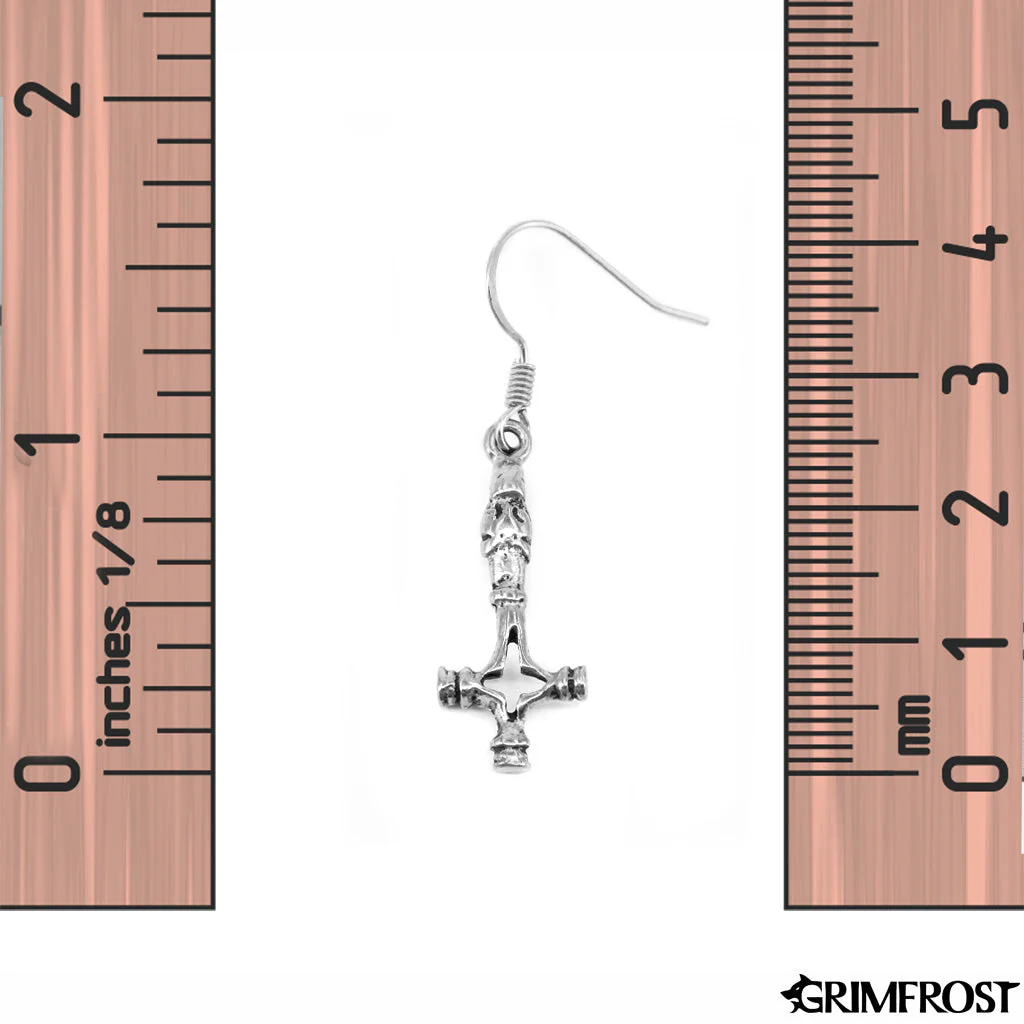 Wolf Hammer Earrings, Silver - Image 3
