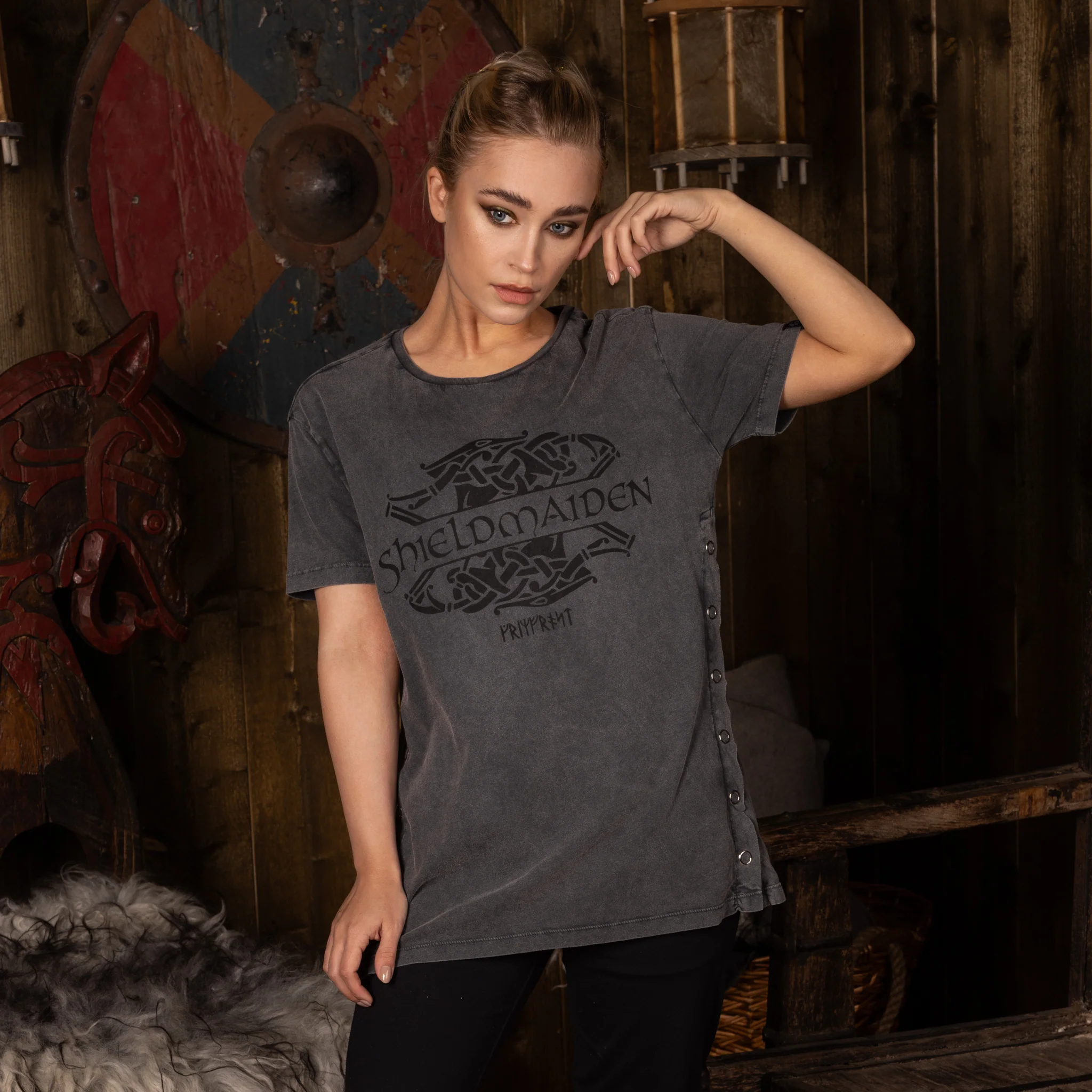 Women's Side Snap T-shirt, Shieldmaiden, Washed Grey