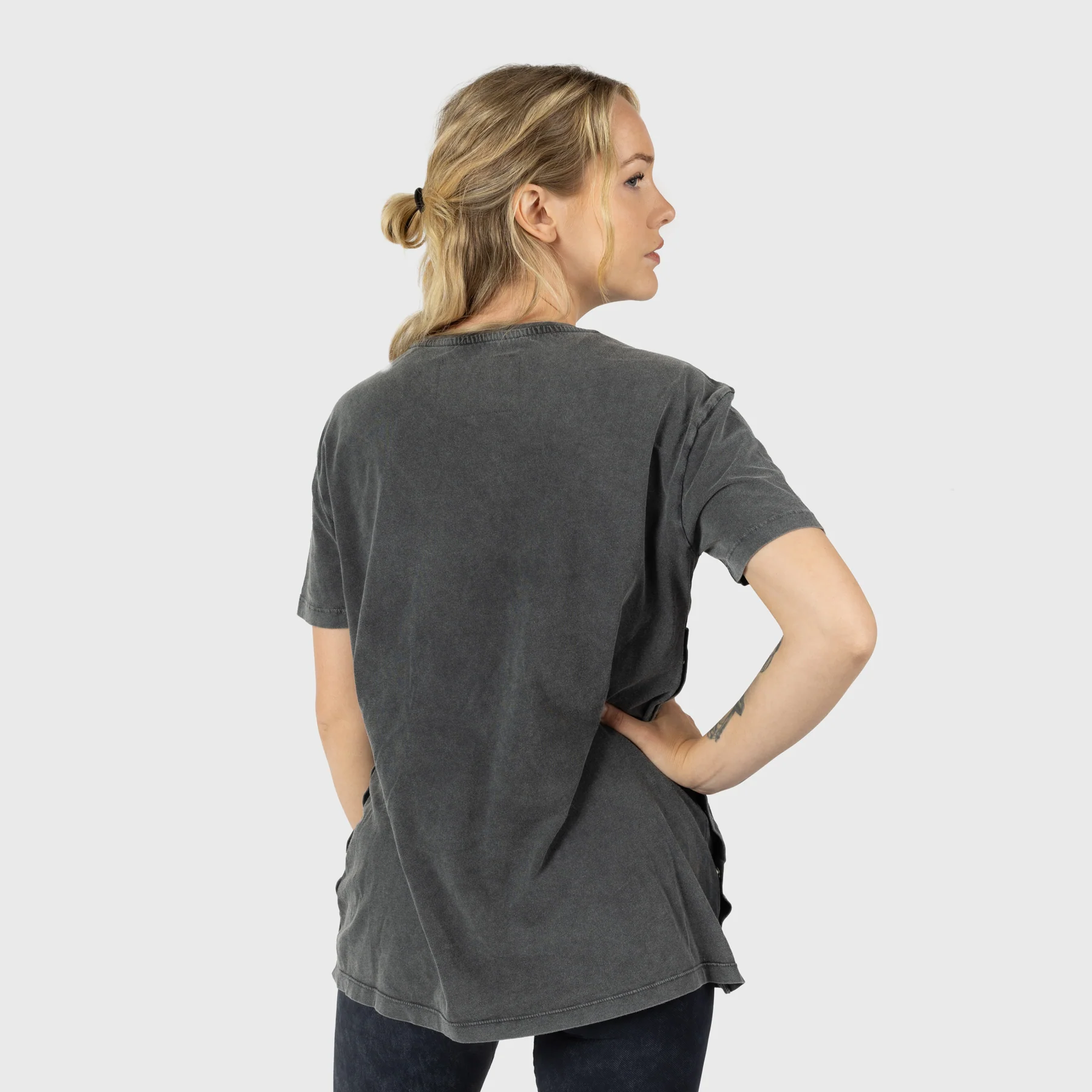 Women's Side Snap T-shirt, Shieldmaiden, Washed Grey - Image 3