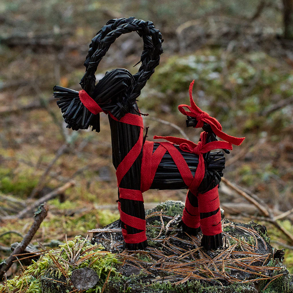Yule Goat, Medium, Black